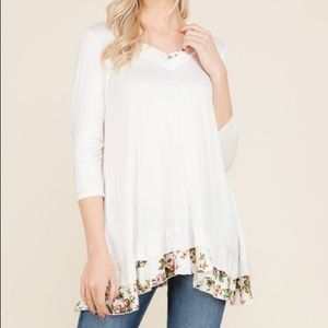 Vision Off White Floral Hem V-Neck Tunic Top
